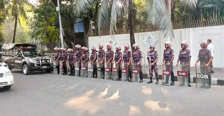 14 BGB platoons deployed in Dhaka, surrounding districts