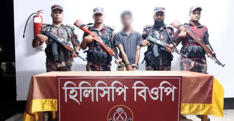 অবৈধ প্রবেশ, পতাকা বৈঠকে কিশোরকে ফেরত দিলো বিএসএফ