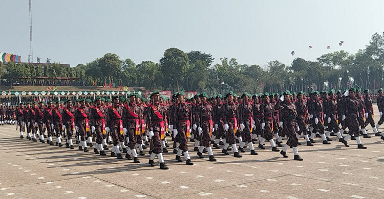 শপথ নিলেন রেকর্ড ৩ হাজার নবীন বিজিবি সদস্য