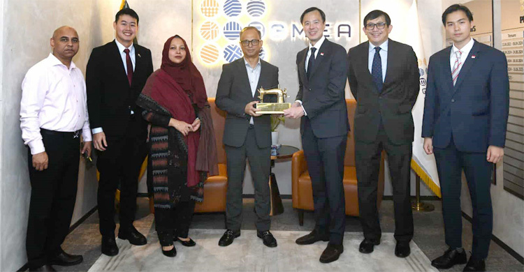 সিঙ্গাপুরের অনাবাসী হাইকমিশনারের সঙ্গে বিজিএমইএ সভাপতির বৈঠক