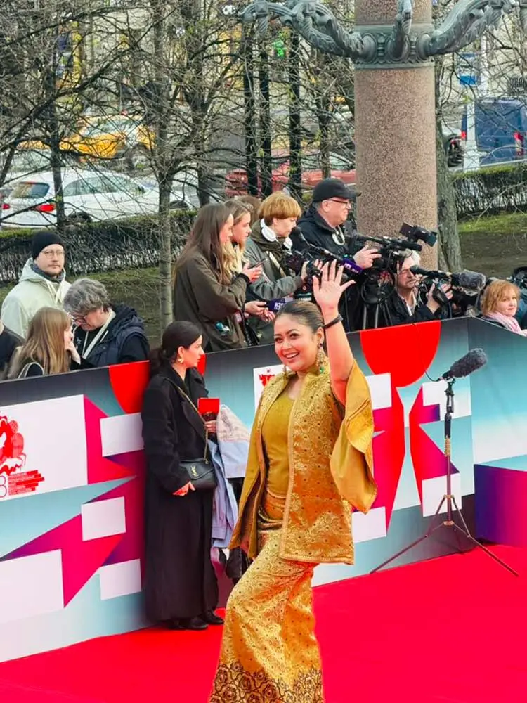 মস্কো থেকে ভাবনার বার্তা, ‘যদি থাকে নসিবে, আপনি আপনি আসিবে’