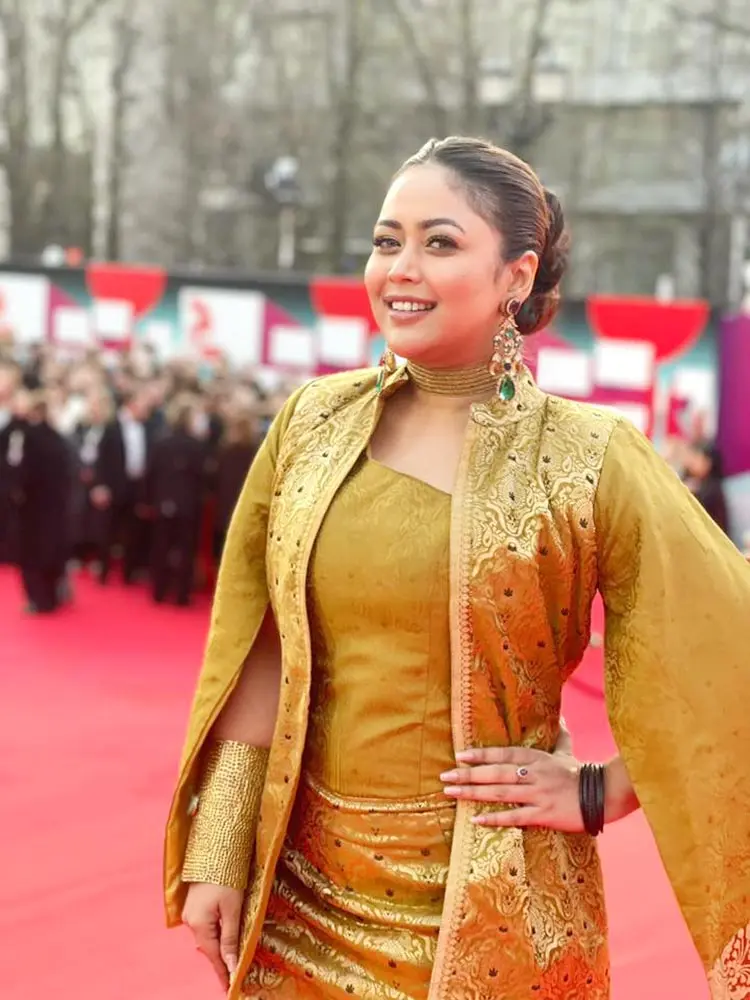 মস্কো থেকে ভাবনার বার্তা, ‘যদি থাকে নসিবে, আপনি আপনি আসিবে’