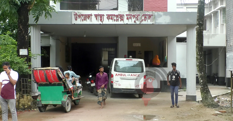 স্বাস্থ্য কমপ্লেক্স যেন নিজেই রোগী, কাঙ্ক্ষিত সেবা ‘সোনার হরিণ’