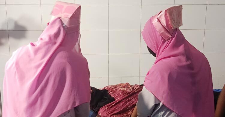 ভোলায় স্বামীকে রাতভর নির্যাতন, স্ত্রীকে দলবদ্ধ ধর্ষণের অভিযোগ