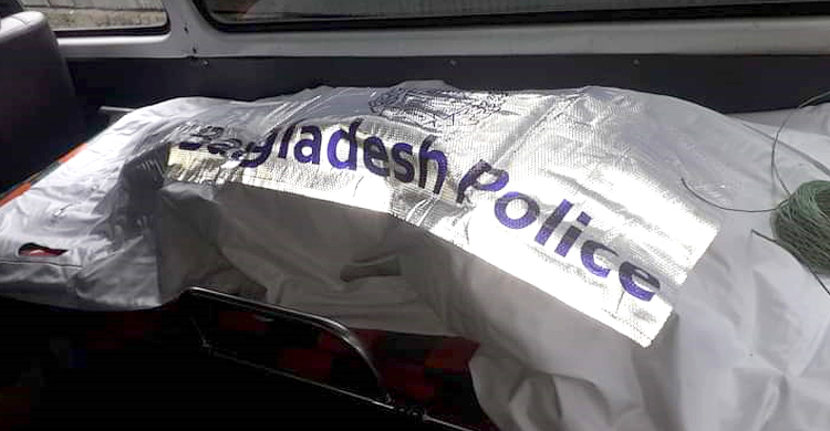 স্বামীর বিরুদ্ধে হত্যার অভিযোগ, ৪ মাস পর কবর থেকে মরদেহ উত্তোলন