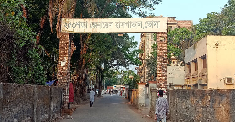 ভোলায় নিয়ন্ত্রণ হারিয়ে মোটরসাইকেল আরোহী নিহত