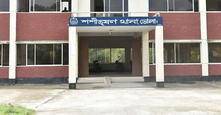 ভোলায় পা‌নিতে ডুবে দুই শিশুর মৃত্যু