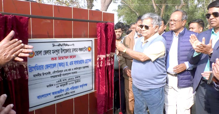 উন্নয়নের নামে বড় বড় প্রকল্পে লুটপাট হয়েছে: উপদেষ্টা সাখাওয়াত