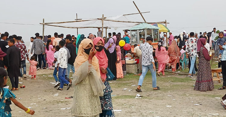 টানা ছুটিতে জমজমাট ভোলার সব বিনোদন কেন্দ্র