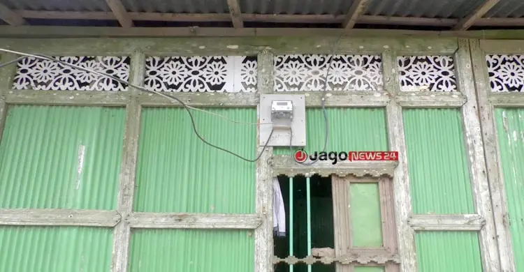 ৪ বছরেও জোড়া লাগেনি সাবমেরিন ক্যাবল, আজও অন্ধকারে মদনপুর ইউনিয়ন