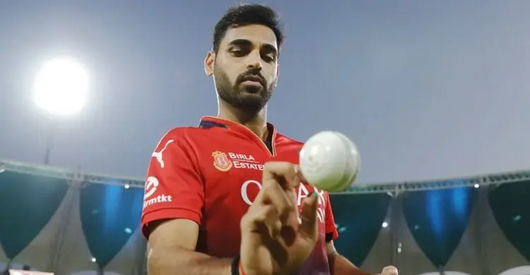 প্রথম পেসার হিসেবে আইপিএলে ‘২০০’ ভুবনেশ্বরের