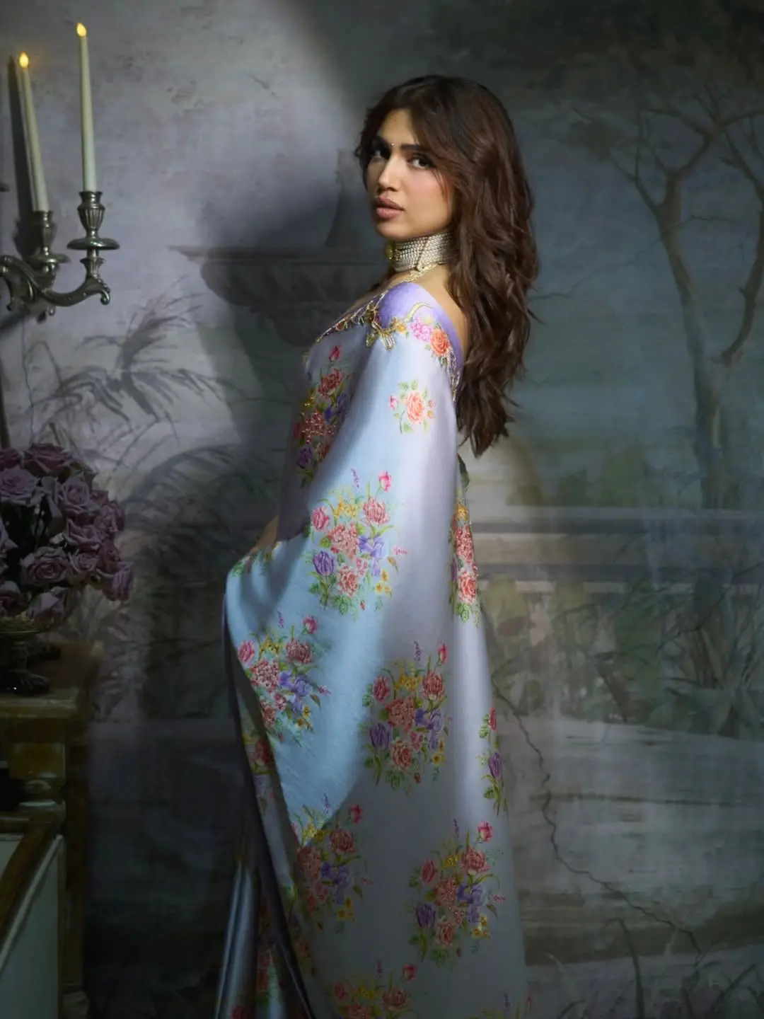 ল্যাভেন্ডার শাড়িতে ভূমি যেন জীবন্ত জলরঙ ছবি