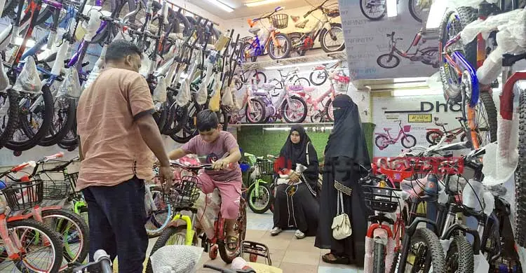জ্বালানি সংকটে বাইসাইকেলের বিক্রিতে ইতিবাচক হাওয়া