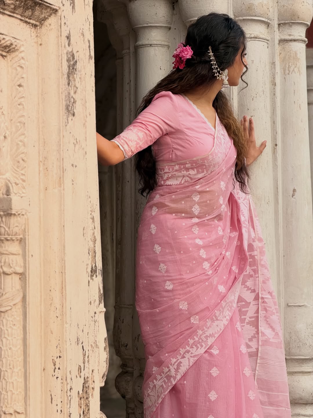 ঈদ ফ্যাশনে মিমের ক্লাসিক বাঙালি সাজ