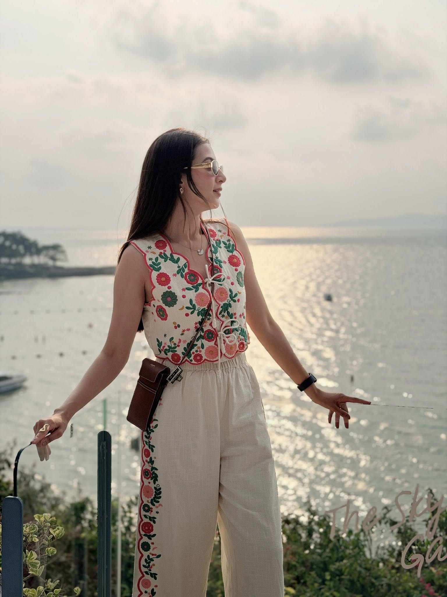 পাতায়া কাঁপালেন মিম, দেখুন ছবি