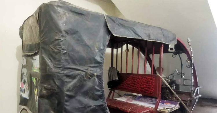 বগুড়ায় ইজিবাইক ছিনতাই করে চালককে হত্যা