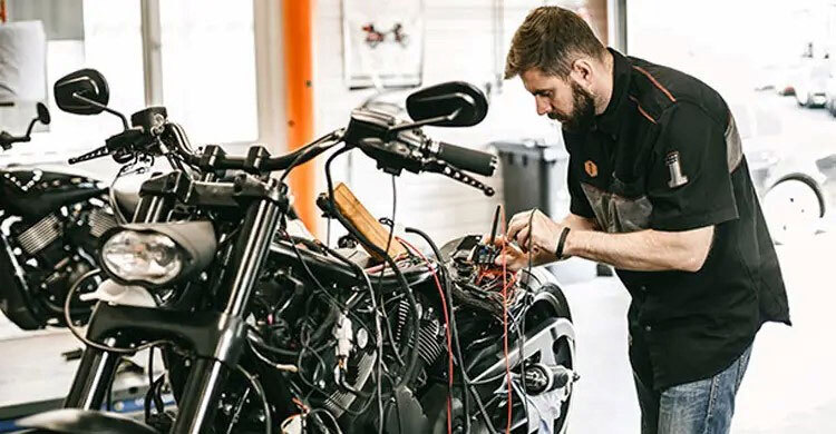 বাইকের কোন অংশ কতদিন পর পর সার্ভিসিং করানো উচিত