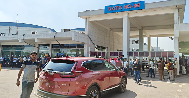 শাহজালালের ৯ নম্বর ফটক দিয়ে পণ্য সরবরাহ করছে বিমান