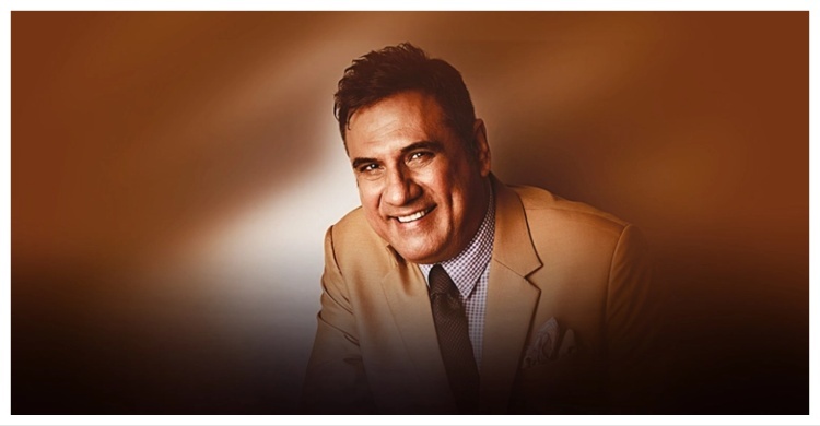 হোটেলের কর্মচারী থেকে জনপ্রিয় অভিনেতা হয়েছেন তিনি