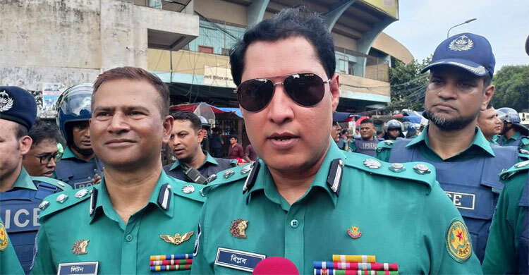 সর্বোচ্চ ধৈর্য ধরে সংঘাত নিরসনে কাজ করেছে পুলিশ: বিপ্লব সরকার