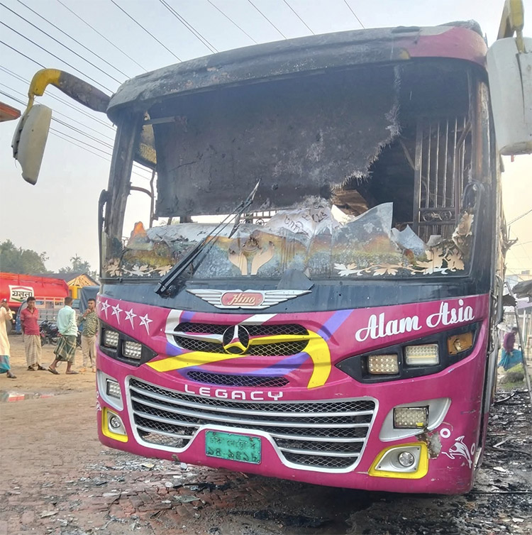 সিসিটিভি ফুটেজ দেখে আ’লীগ নেতাকে গ্রেফতার