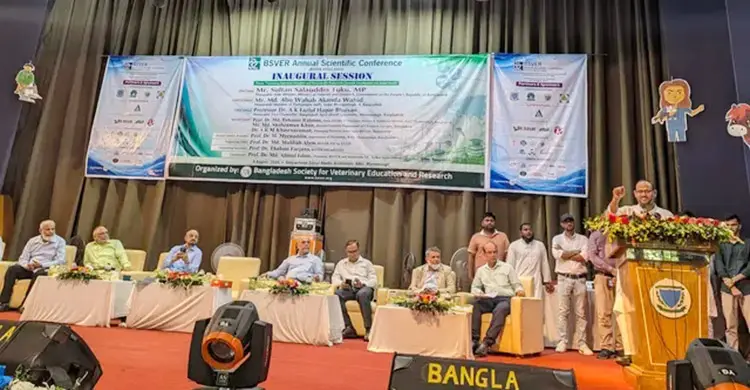 ‘প্রতিটি বিভাগে ভেটেরিনারি হাসপাতাল প্রতিষ্ঠার পরিকল্পনা রয়েছে’