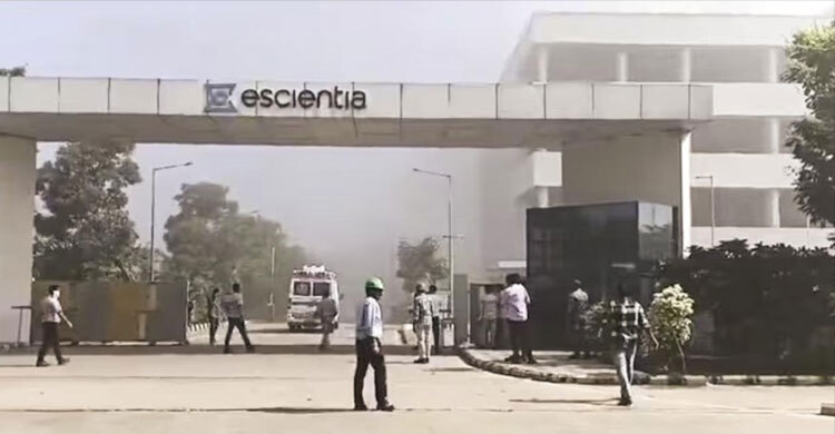 India factory blast kills 17