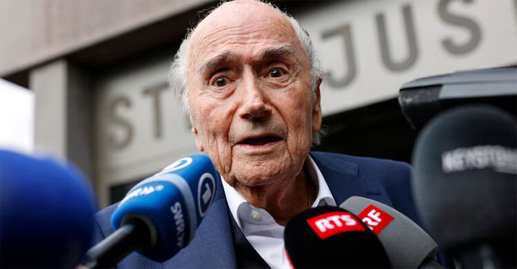 যুক্তরাষ্ট্রে বিশ্বকাপ বয়কটের আহ্বানে সমর্থন ব্লাটারের