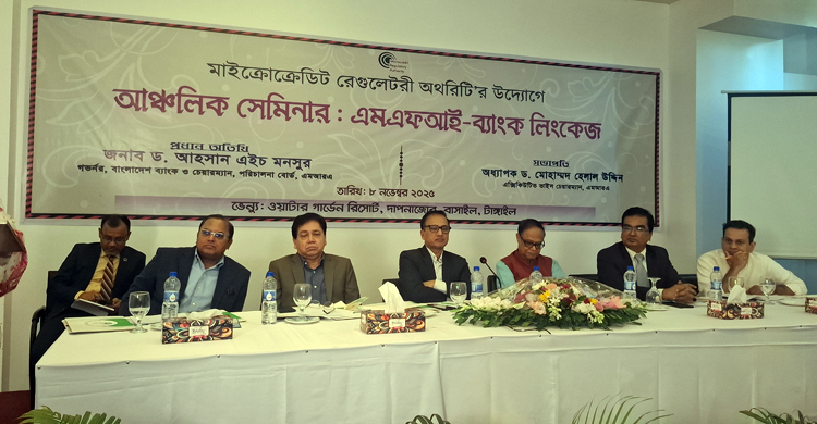 রাজনীতি স্থিতিশীল থাকলে অর্থনীতি আরও ভালো চলবে: গভর্নর