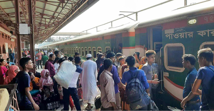 বগুড়া থেকে ঢাকার পথে ৫০ হাজার নেতাকর্মী, দাবি বিএনপি নেতার