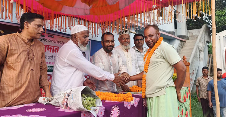 ঝিনাইদহে বিএনপিতে যোগ দিলেন জামায়াতের ৩০০ নেতাকর্মী