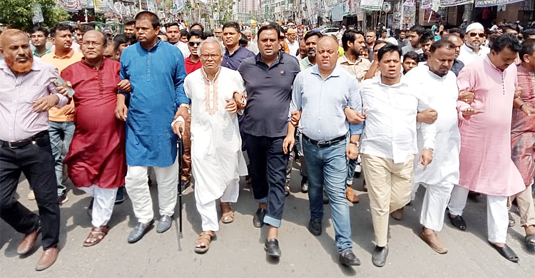 নেতাকর্মীদের ওপর হামলার প্রতিবাদে রাজধানীতে বিএনপির বিক্ষোভ