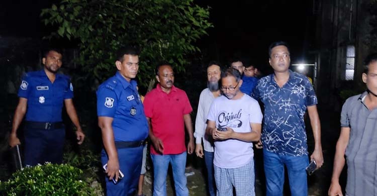 ফরিদপুরে বিএনপির দুই নেতার বাসার সামনে ককটেল বিস্ফোরণ