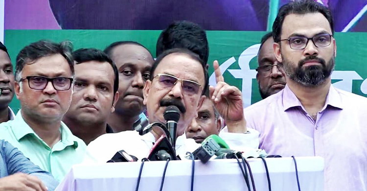 বিদেশিরা বাংলাদেশের জনগণের পক্ষে কথা বলছে: গয়েশ্বর