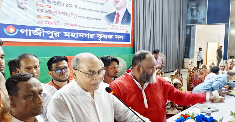 শেখ হাসিনার দেশ ছেড়ে পালানো এটাই প্রথম না: বিএনপি নেতা