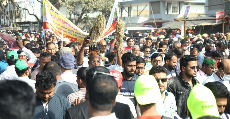 গত বছর গোলাপবাপে সমাবেশ করেছিল বিএনপি, তখনও সমাবেশের স্থান নিয়ে নানা নাটকীয়তা দেখা যায়