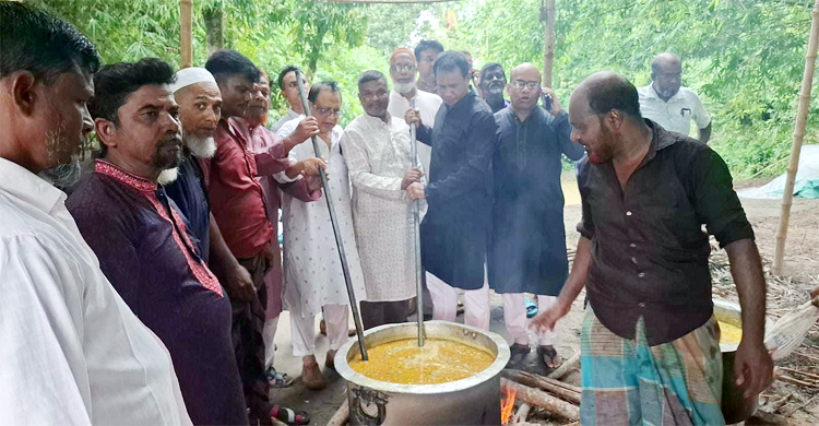 ঝিনাইদহে ১২০০ স্থানে দুস্থদের মাঝে খাবার বিতরণ