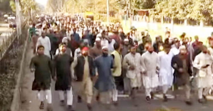 হাদি হত্যা: রংপুরে প্রতিবাদী সমাবেশে বিএনপি-জামায়াত-এনসিপি