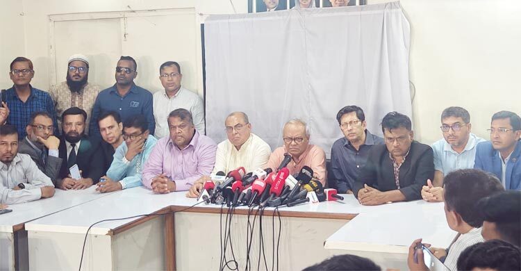 খালেদা জিয়ার শারীরিক অবস্থা অপরিবর্তিত: রিজভী