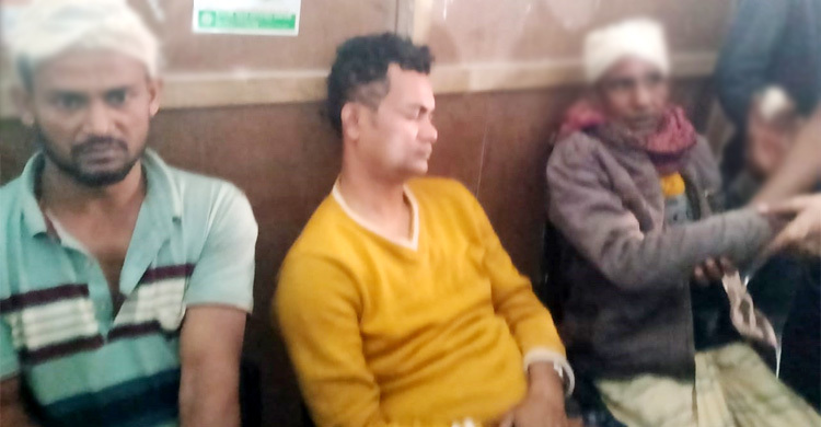 বিদ্যালয়ে সভাপতির পদ দখল নিয়ে বিএনপির দুই গ্রুপে সংঘর্ষ, আহত ১০