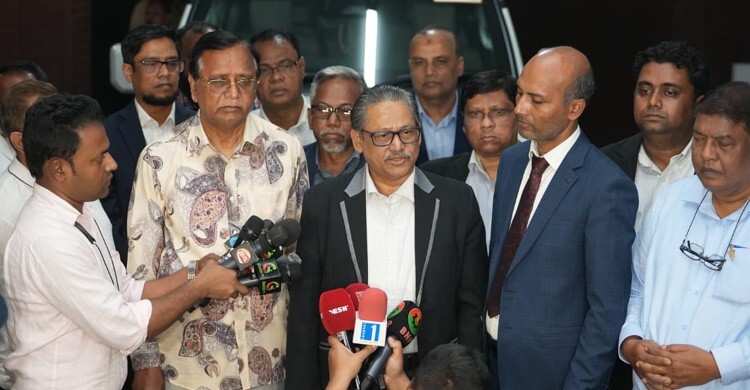 তারেক রহমানকে সমর্থন জানিয়ে সরে দাঁড়ালেন ৪ স্বতন্ত্র প্রার্থী