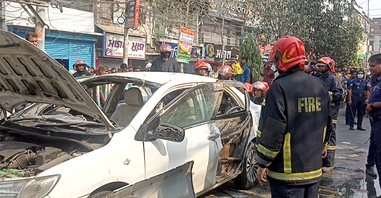 বিস্ফোরণ হওয়া প্রাইভেটকারে মিললো বিয়ার