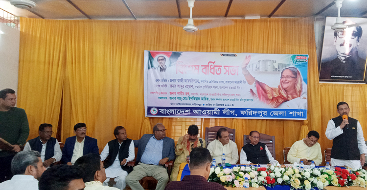 আ&rsquo;লীগ করে নৌকার বাইরে নির্বাচন করার সুযোগ নেই: আব্দুর রহমান