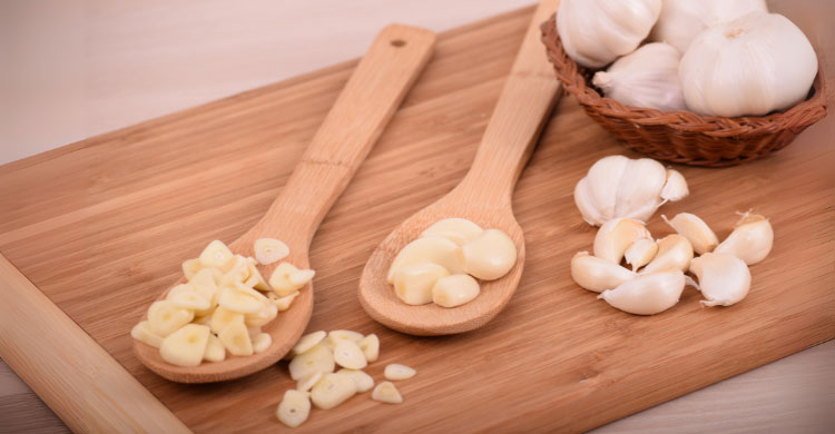 ক্যান্সার ও হৃদরোগ প্রতিরোধ করে রসুন