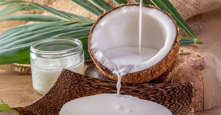 নারিকেল দিয়ে কখনো মুরগির মাংস রান্না করেছেন কি