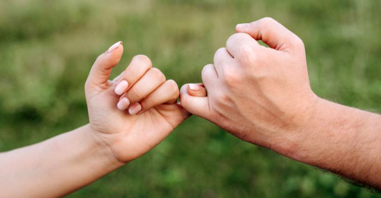 আধুনিক সম্পর্কের 'ডিজিটাল প্রমিস' কেমন হবে