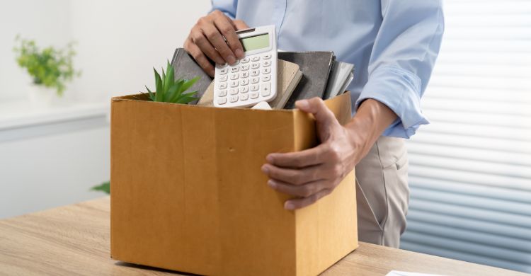 লয়্যালটি বনাম মানসিক শান্তি: কেন দ্রুত চাকরি ছাড়ছে জেন-জি