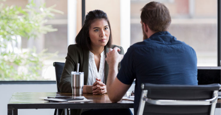 অন্যের চোখে আত্মবিশ্বাসী হওয়ার ৬ উপায়