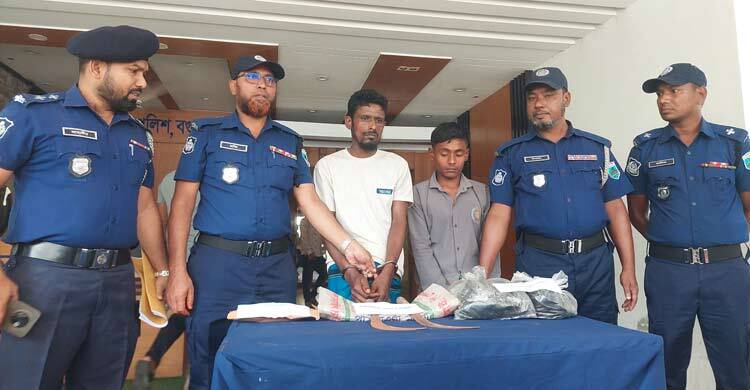 ঘরে রাখা জমি বিক্রির টাকা লুট করার পরিকল্পনা, চিনে ফেলায় হত্যা