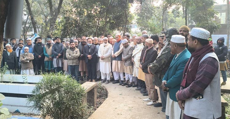 শহীদ রাতুলের কবর জিয়ারতে জামায়াত প্রার্থীর প্রচারণা শুরু